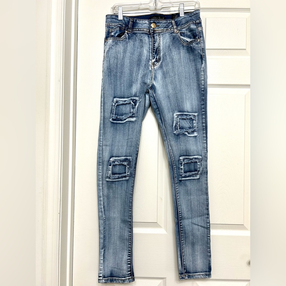 Roma Studio Skinny Distress Jeans